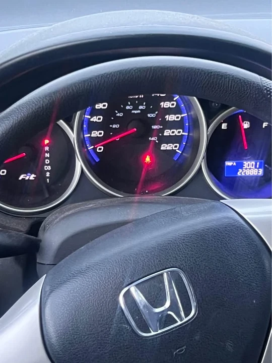 2007 Honda Fit - Image 11 of 11