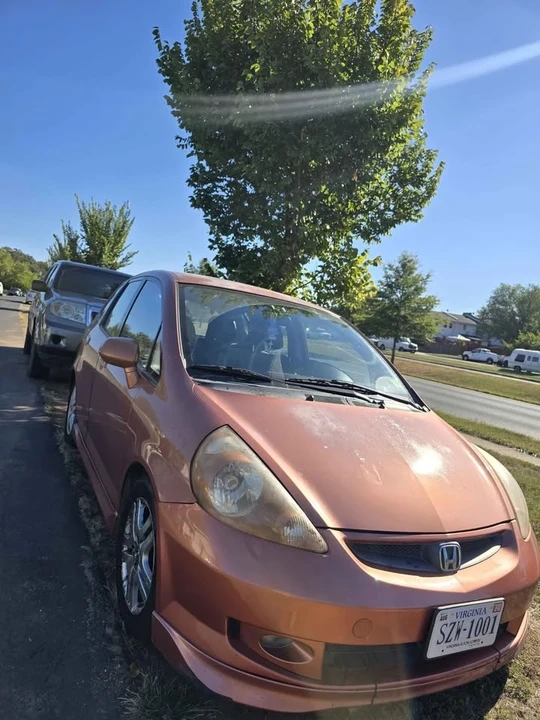 2007 Honda Fit - Image 3 of 4