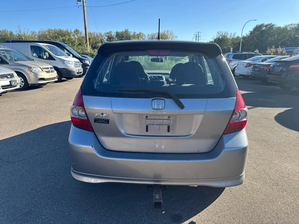 2007 Honda Fit - Image 6 of 8