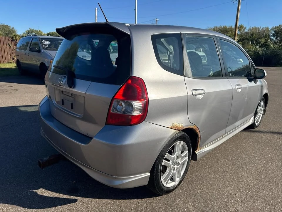 2007 Honda Fit - Image 5 of 8