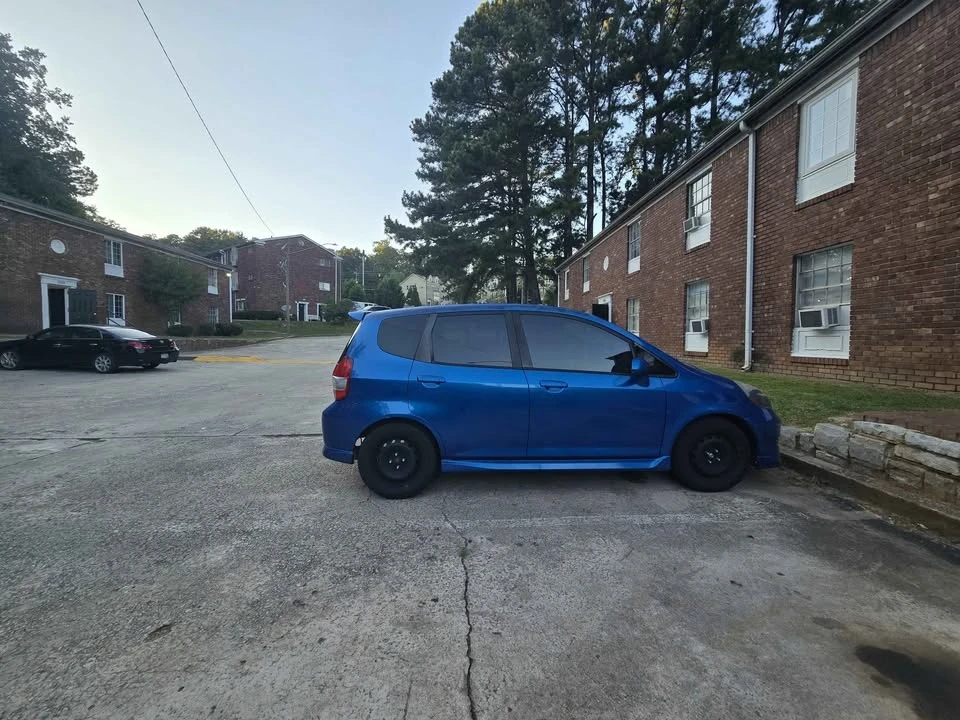 2007 Honda Fit - Image 2 of 4