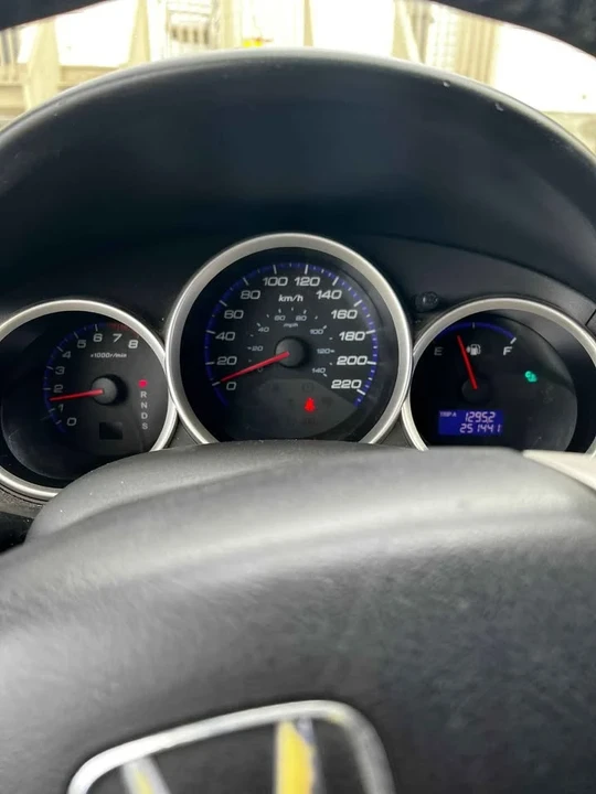 2007 Honda Fit - Image 4 of 7