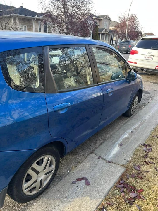 2007 Honda Fit - Image 4 of 10