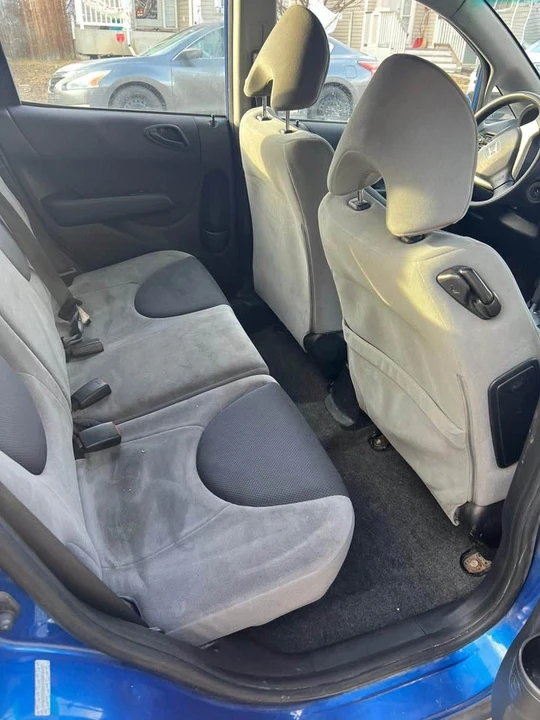 2007 Honda Fit - Image 8 of 10