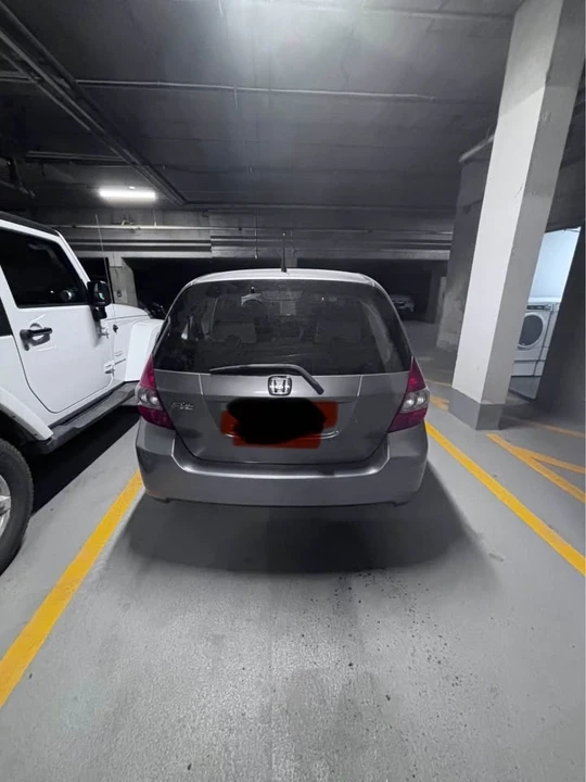 2007 Honda Fit - Image 4 of 8