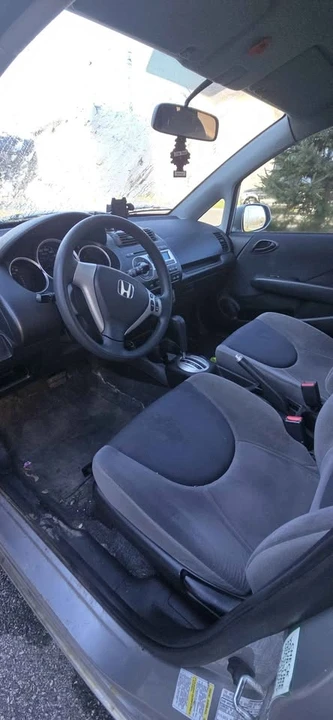 2007 Honda Fit - Image 7 of 10