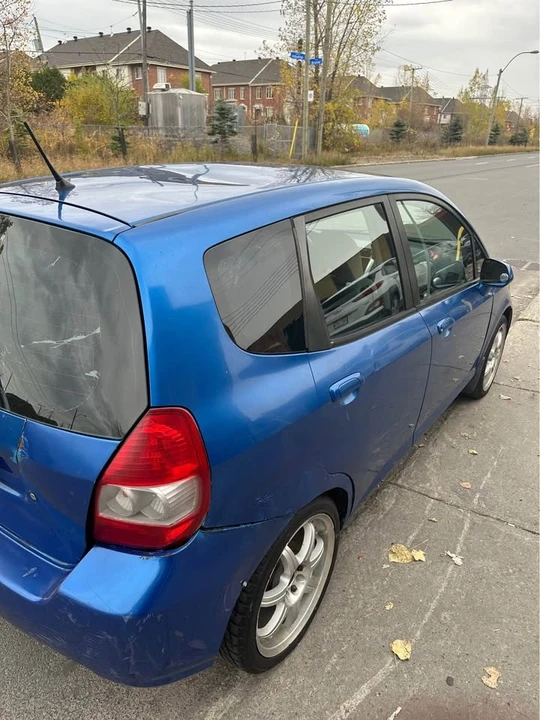 2007 Honda Fit - Image 4 of 8