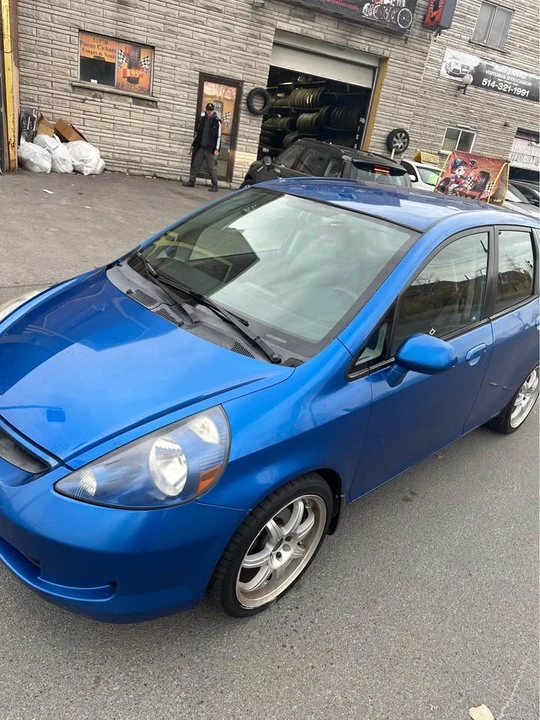 2007 Honda Fit - Image 2 of 8