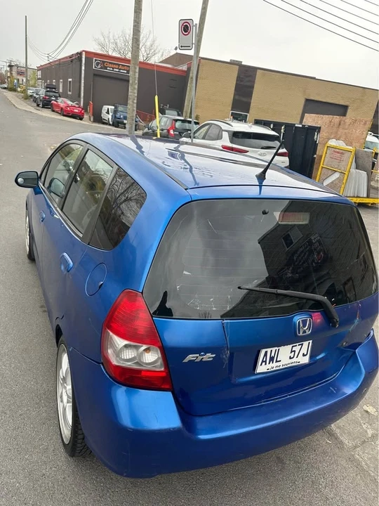 2007 Honda Fit - Image 3 of 8