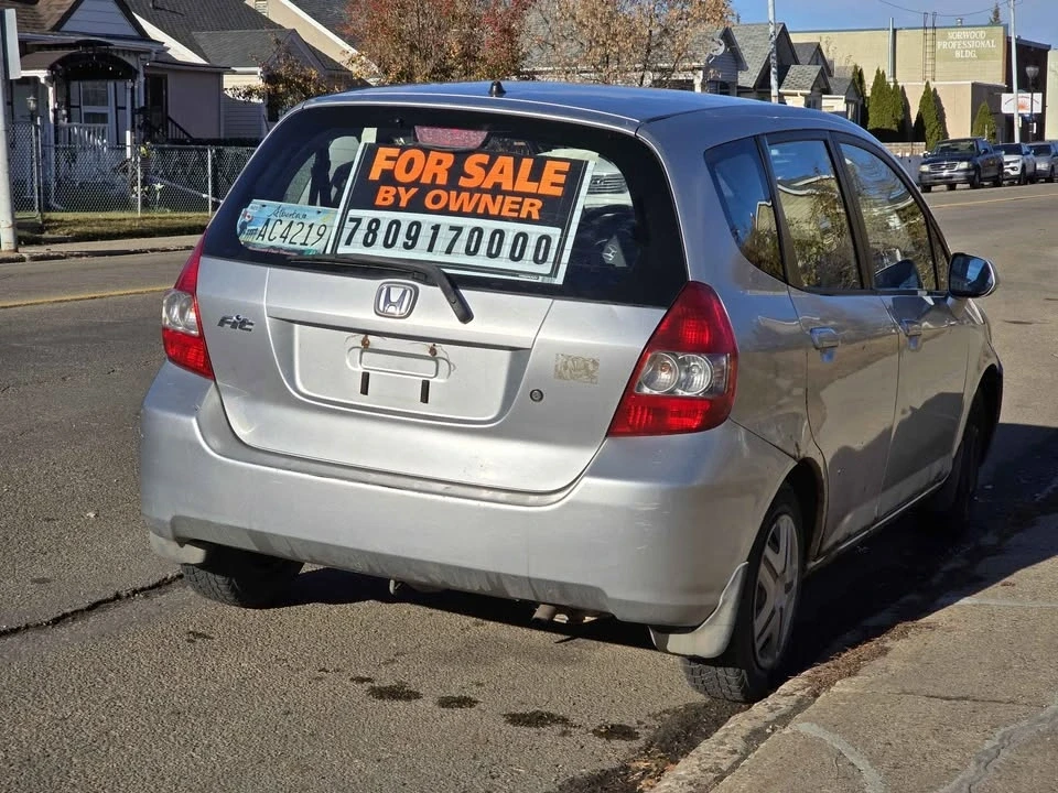 2007 Honda Fit - Image 5 of 12