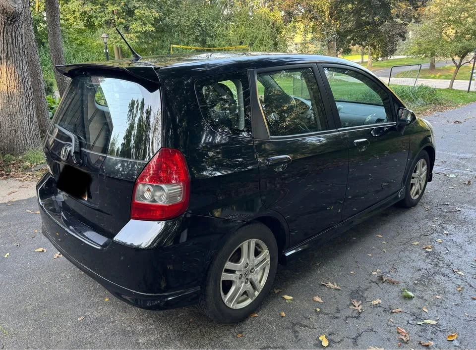 2007 Honda Fit - Image 8 of 20