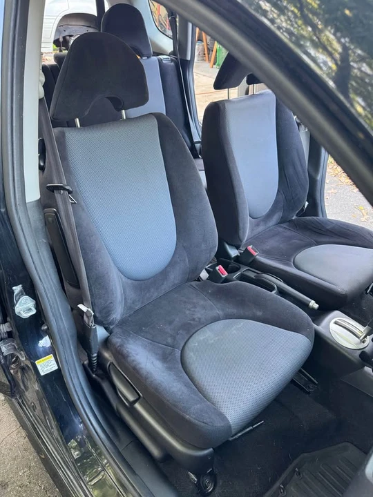 2007 Honda Fit - Image 19 of 20