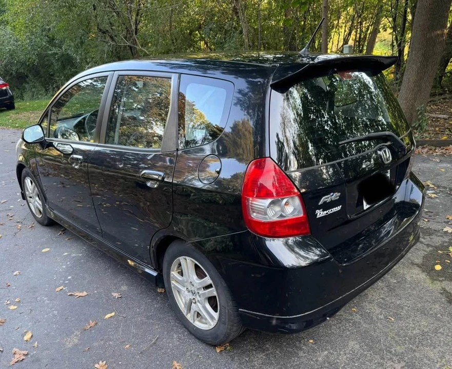 2007 Honda Fit - Image 3 of 20
