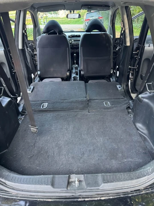 2007 Honda Fit - Image 14 of 20