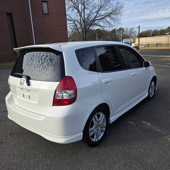 2007 Honda Fit - Image 4 of 19