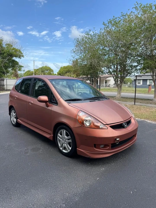 2007 Honda Fit - Image 2 of 8