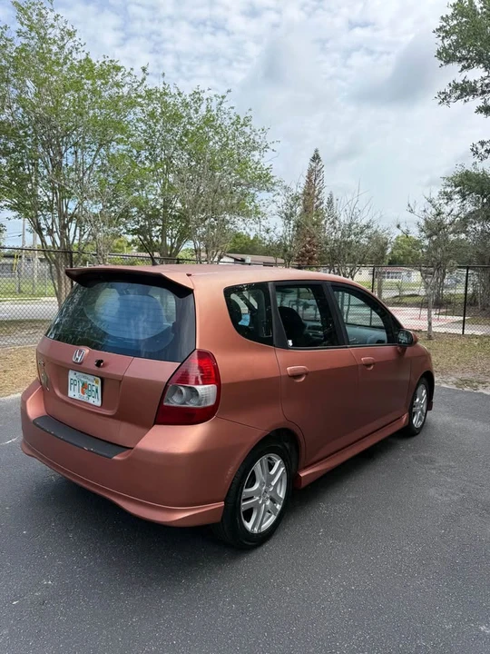2007 Honda Fit - Image 3 of 8