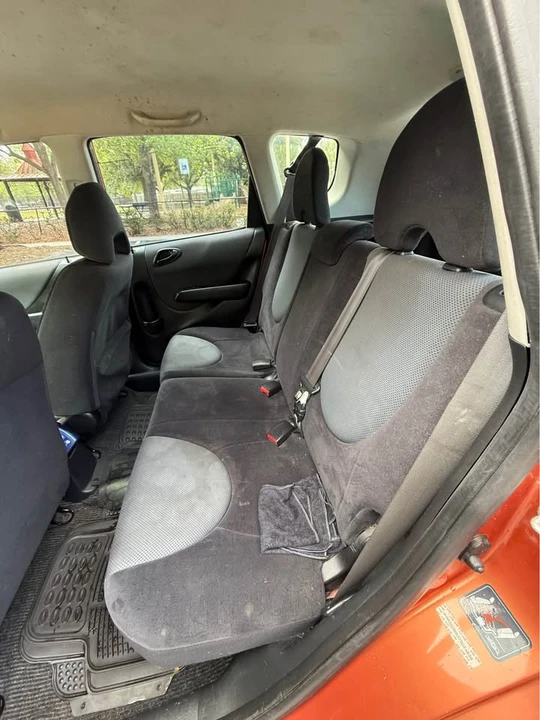2007 Honda Fit - Image 5 of 8