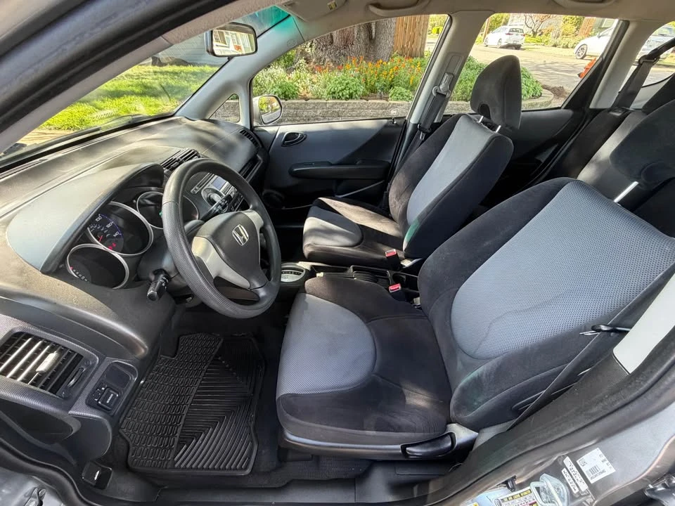 2007 Honda Fit - Image 9 of 17