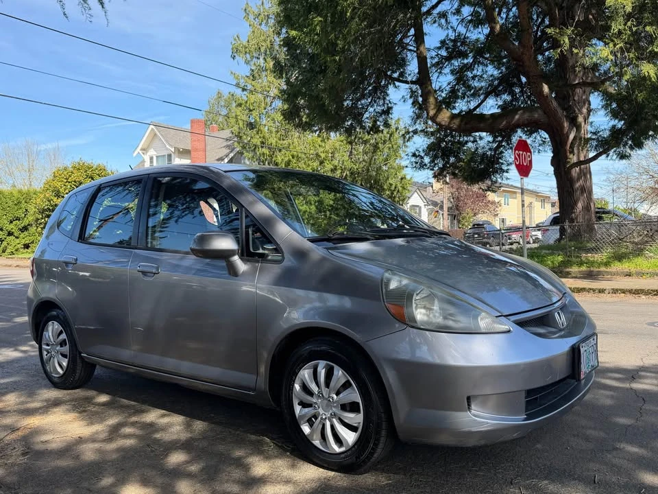 2007 Honda Fit - Image 6 of 17