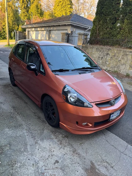 2007 Honda Fit - Image 2 of 9