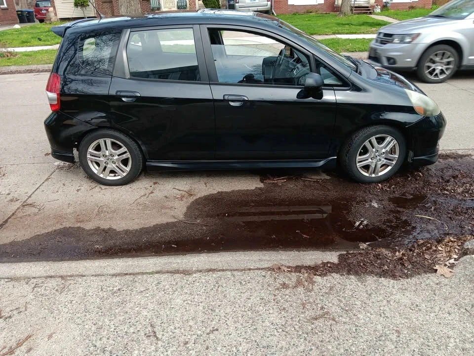 2007 Honda Fit - Image 2 of 10