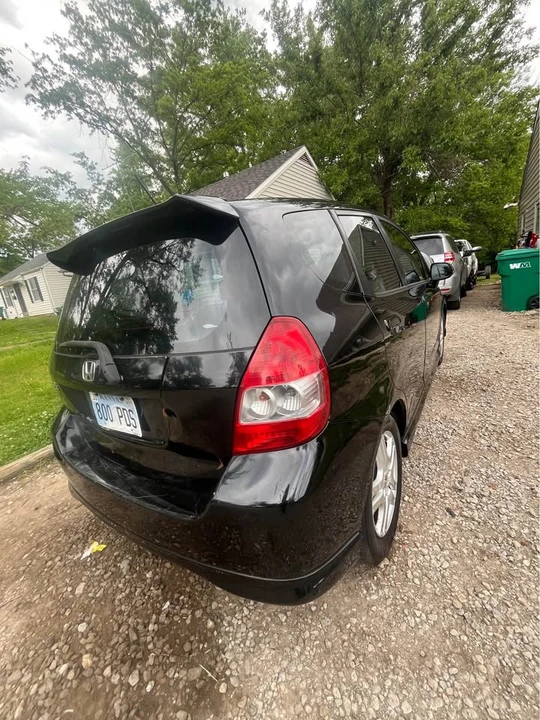 2007 Honda Fit - Image 6 of 10