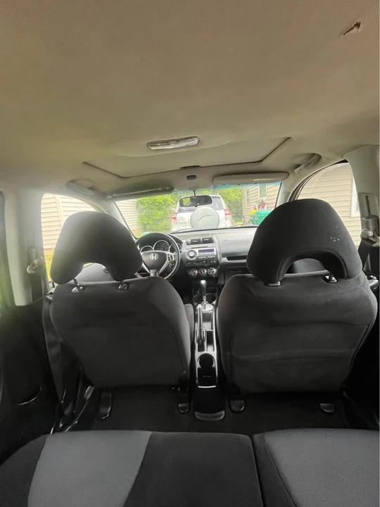 2007 Honda Fit - Image 8 of 10
