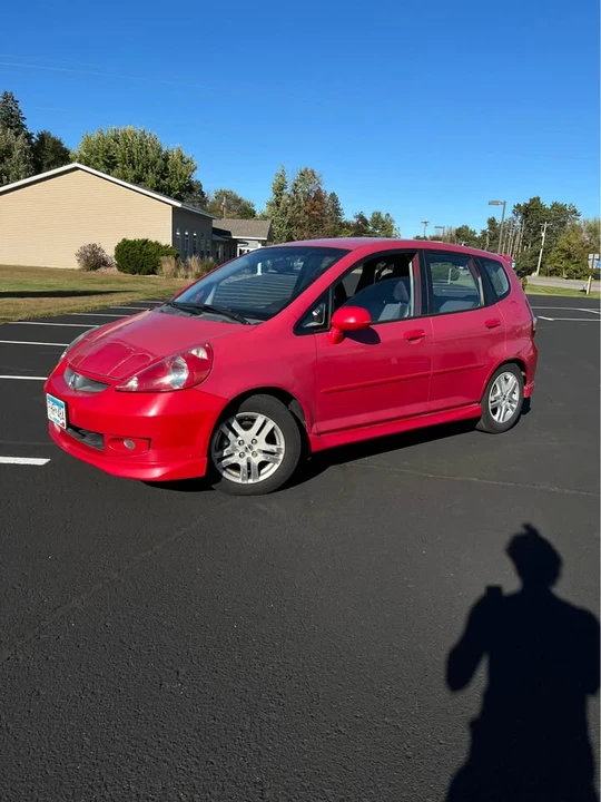 2007 Honda Fit - Image 2 of 11