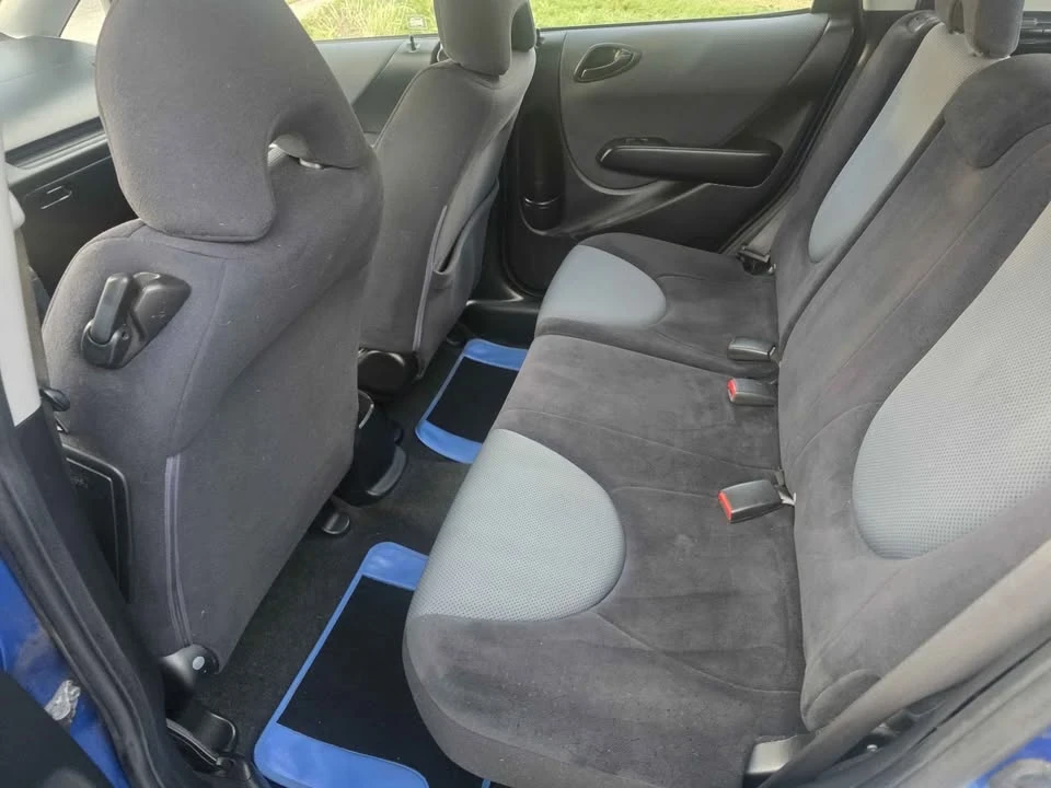 2007 Honda Fit - Image 14 of 15