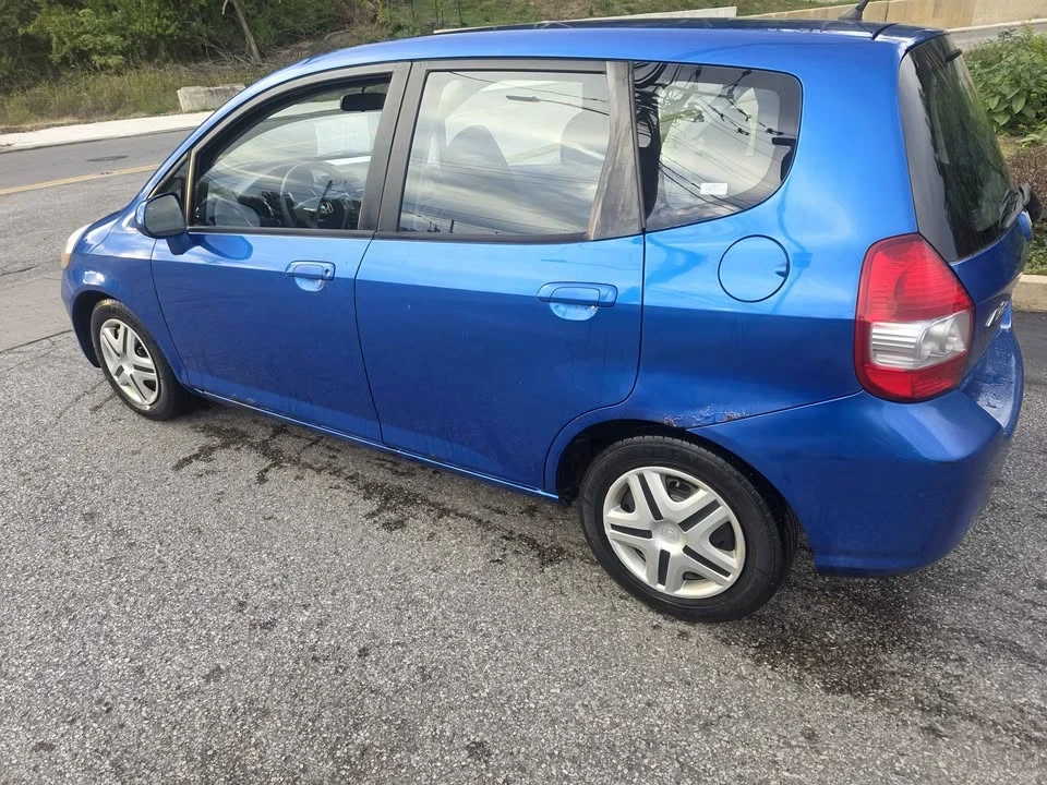 2007 Honda Fit - Image 5 of 15