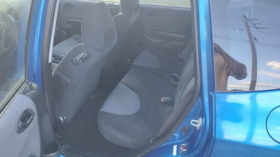2007 Honda Fit - Image 8 of 8