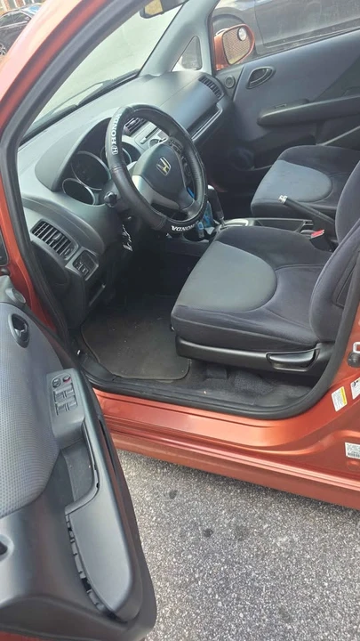 2007 Honda Fit - Image 8 of 8