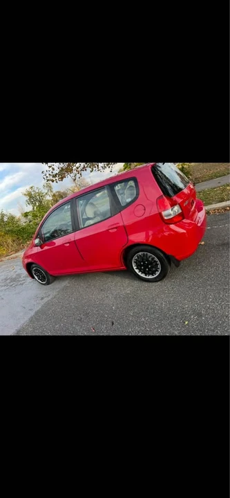 2007 Honda Fit - Image 6 of 10