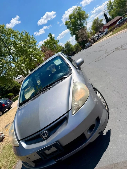 2007 Honda Fit - Image 2 of 6