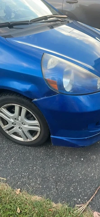 2007 Honda Fit - Image 2 of 4