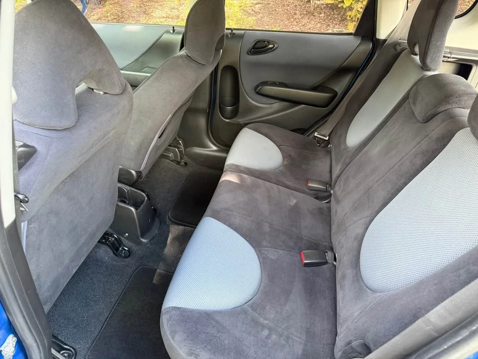 2007 Honda Fit - Image 4 of 9