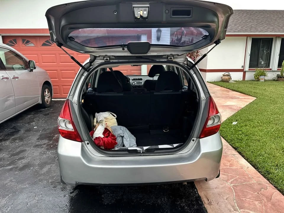 2007 Honda Fit - Image 4 of 11