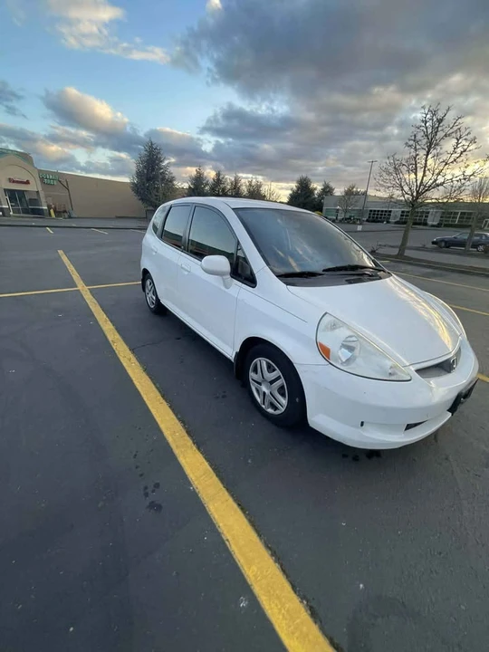2007 Honda Fit - Image 6 of 11