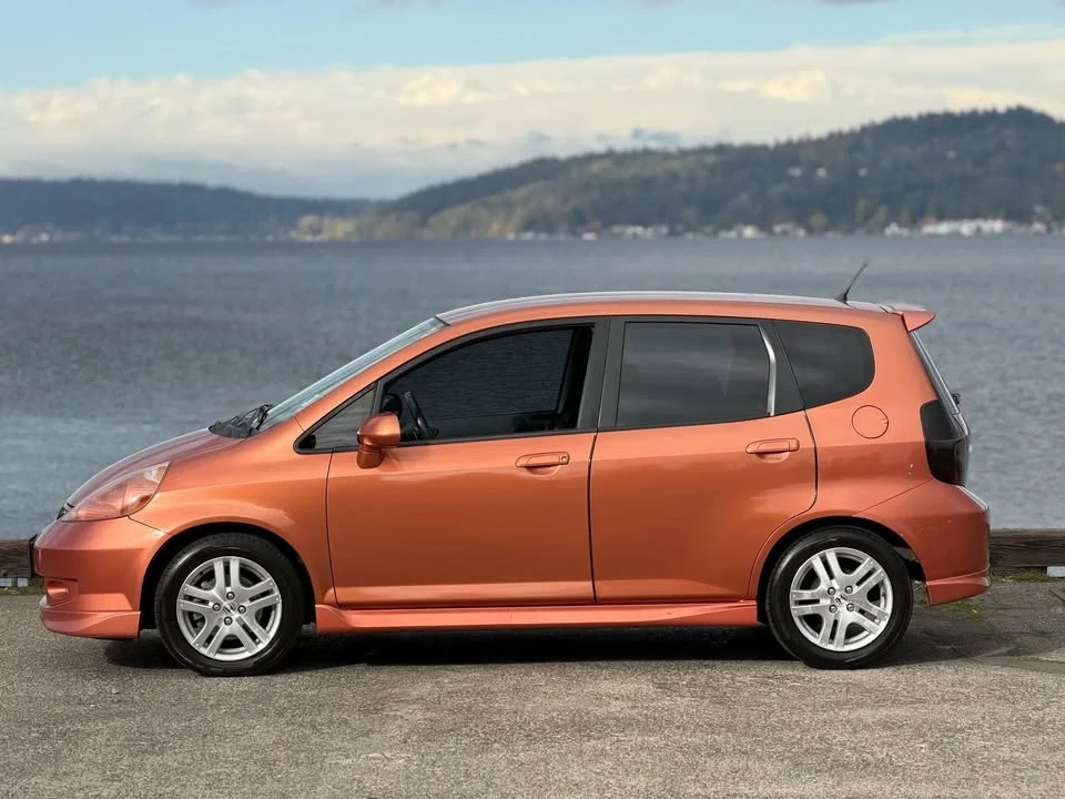 2007 Honda Fit - Image 6 of 19