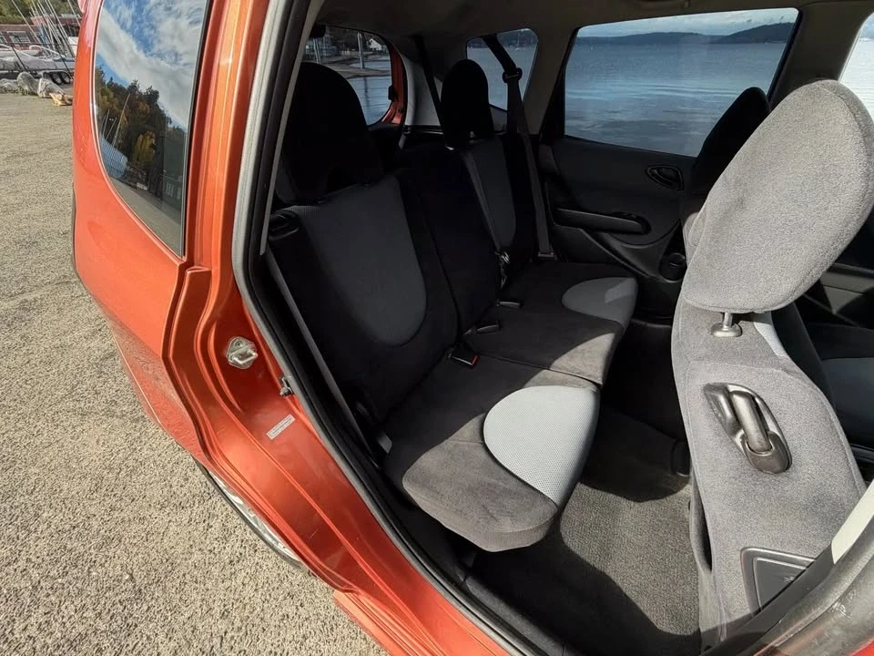 2007 Honda Fit - Image 14 of 19