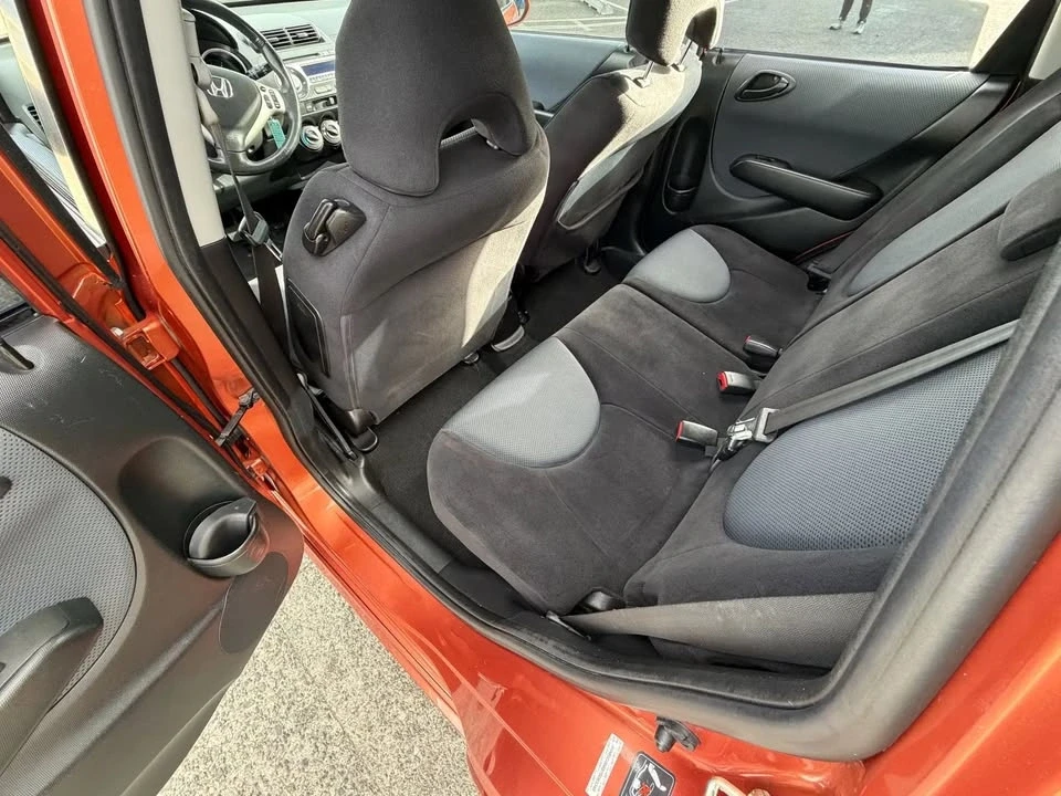 2007 Honda Fit - Image 15 of 19