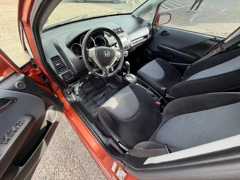 2007 Honda Fit - Image 17 of 19