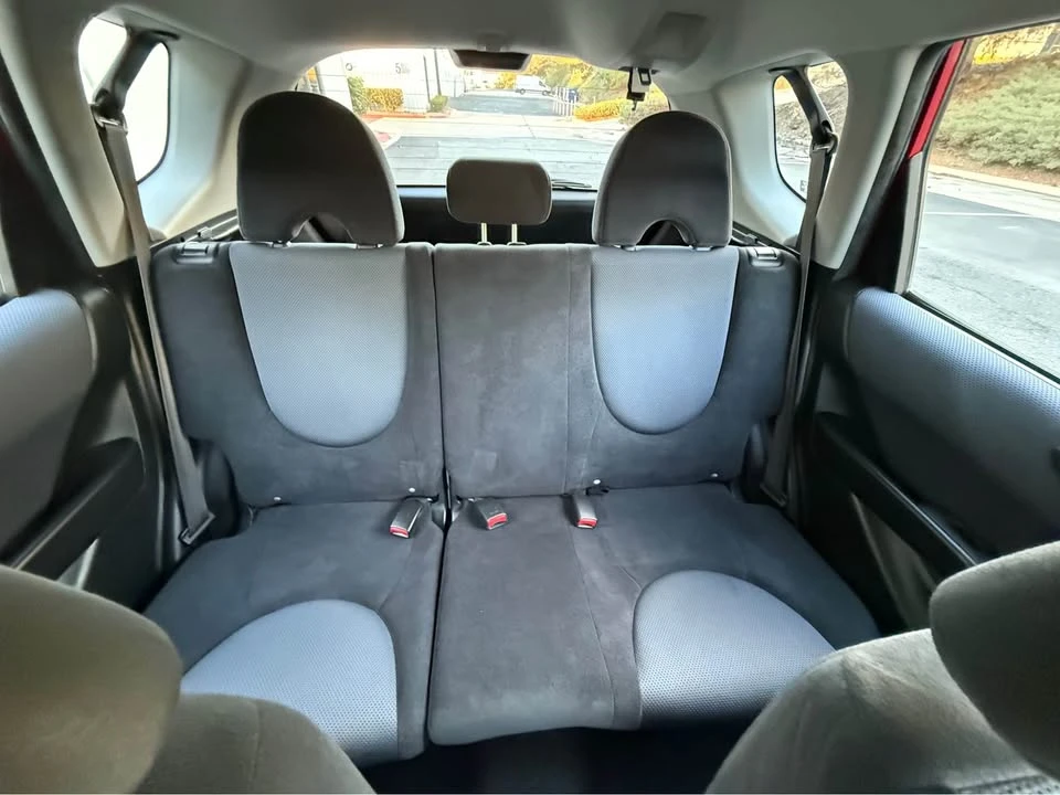 2007 Honda Fit - Image 9 of 13