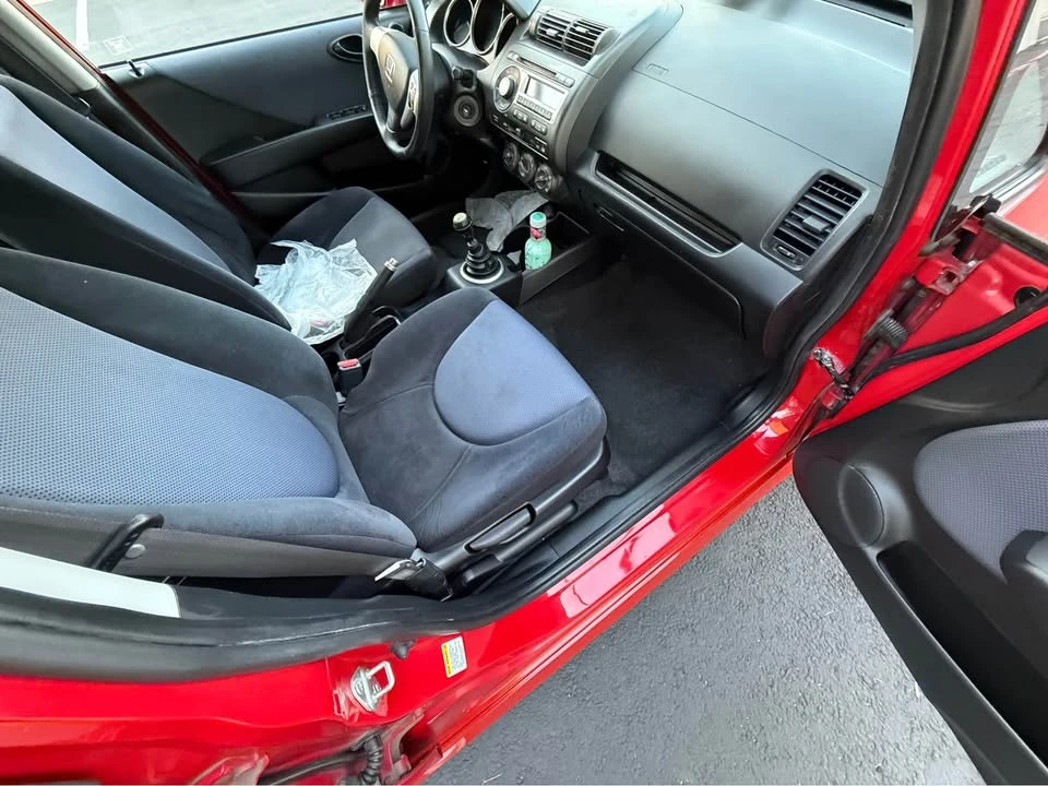 2007 Honda Fit - Image 8 of 13