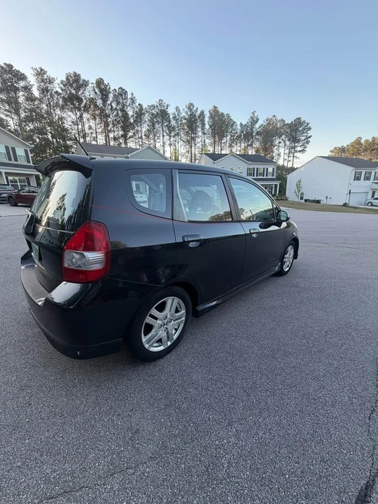2007 Honda Fit - Image 6 of 11