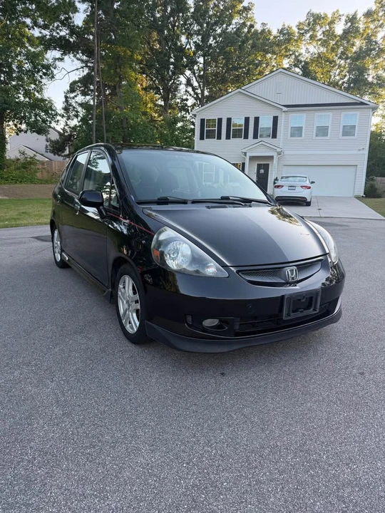 2007 Honda Fit - Image 2 of 11