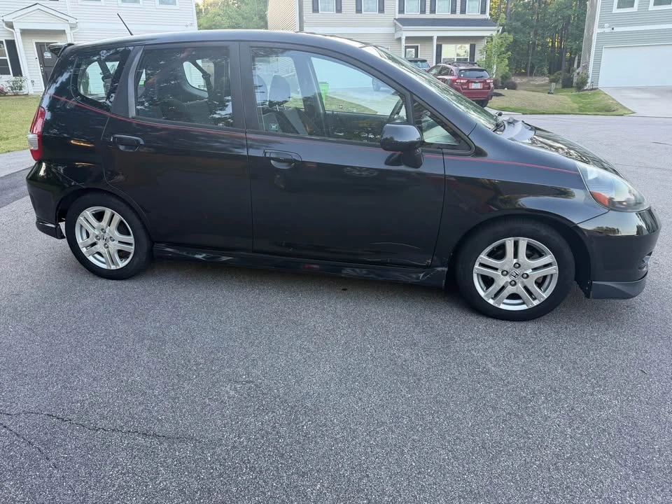 2007 Honda Fit - Image 3 of 11