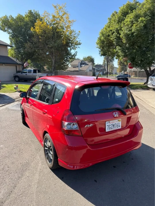 2007 Honda Fit - Image 3 of 6