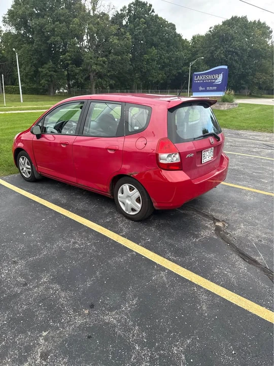 2007 Honda Fit - Image 2 of 4